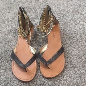 Size 7 sandals with gold chains and glitter